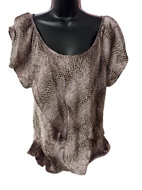 Violet & Claire light purple and brown Short Sleeve Scoop Neck Blouse